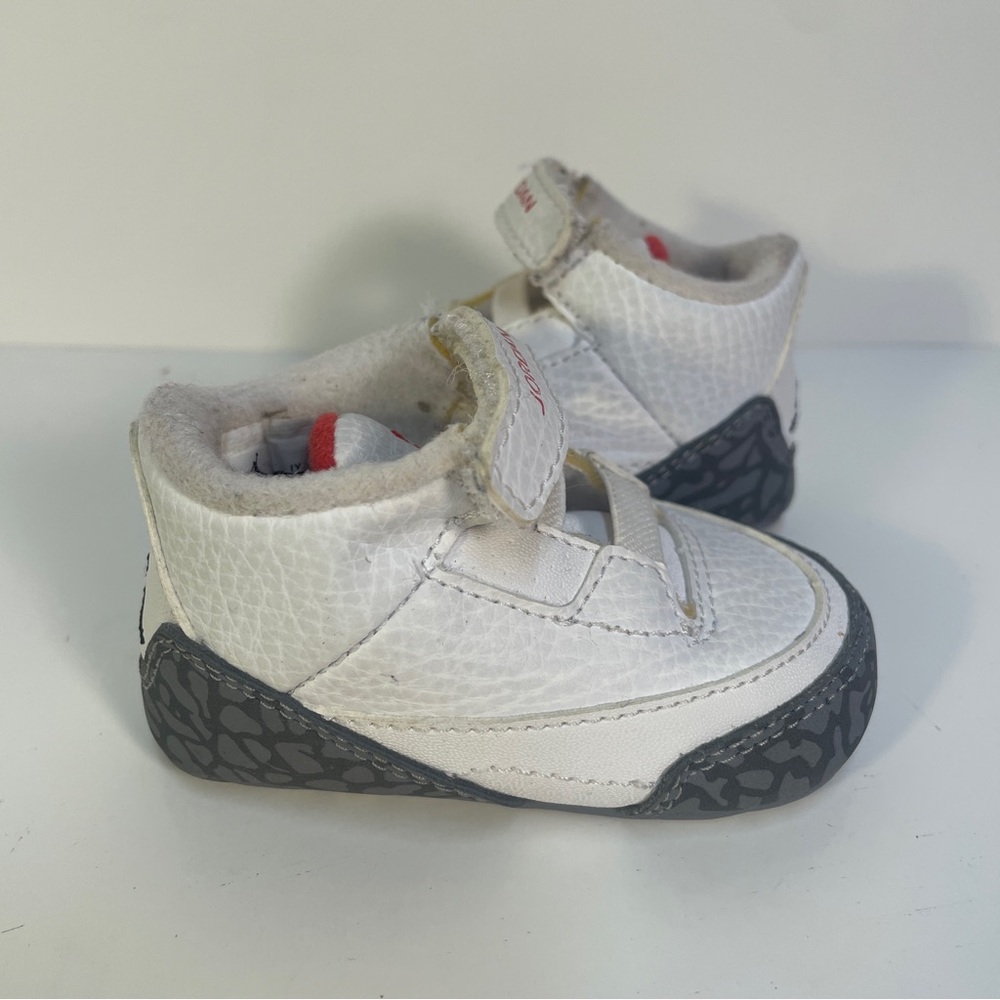 Air Jordan Retro III 3 White Cement 2011 315111-105 Toddler 2C Crib No Box